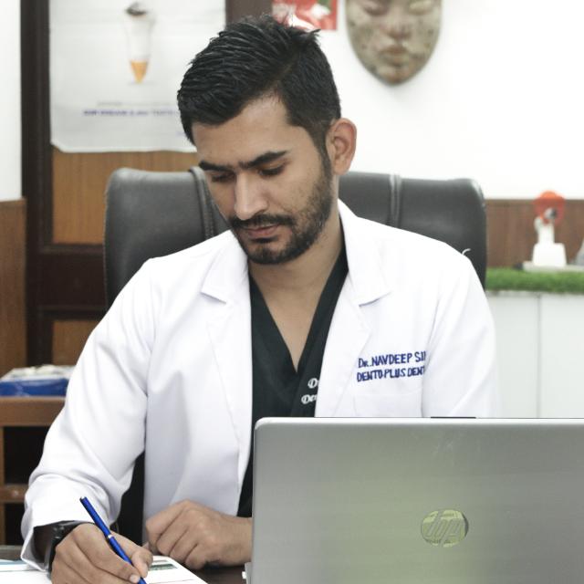 Dr. NAVDEEP SINGH
